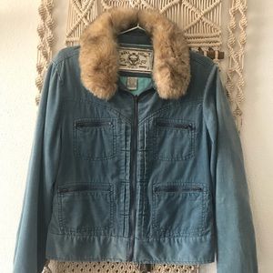 Vintage Roxy Corduroy Jacket W button on fur